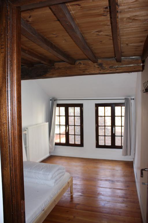 Le Chat Maudit De Maryse Villa Lieja Exterior foto